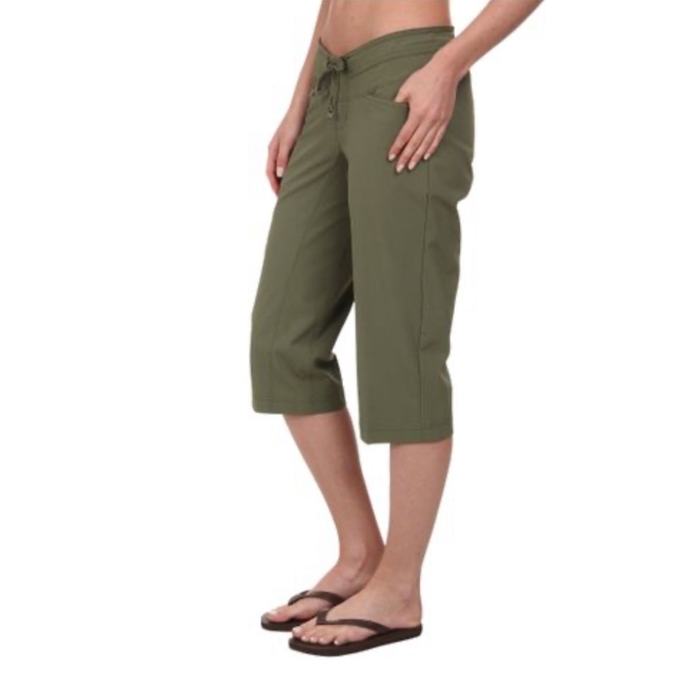 Mountain Hardwear Green Yuma Capris